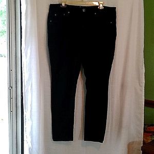 SO JEGGING size 17 black skinny jeans